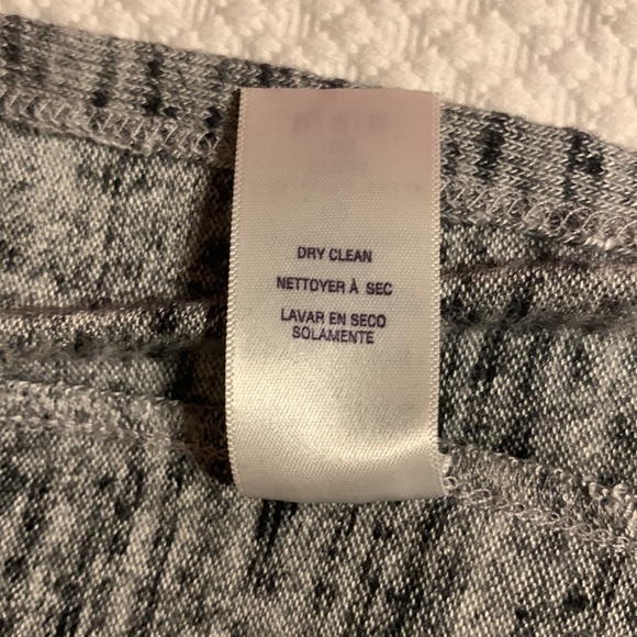 Splendid poncho, size medium, very soft material - Picture 7 of 8